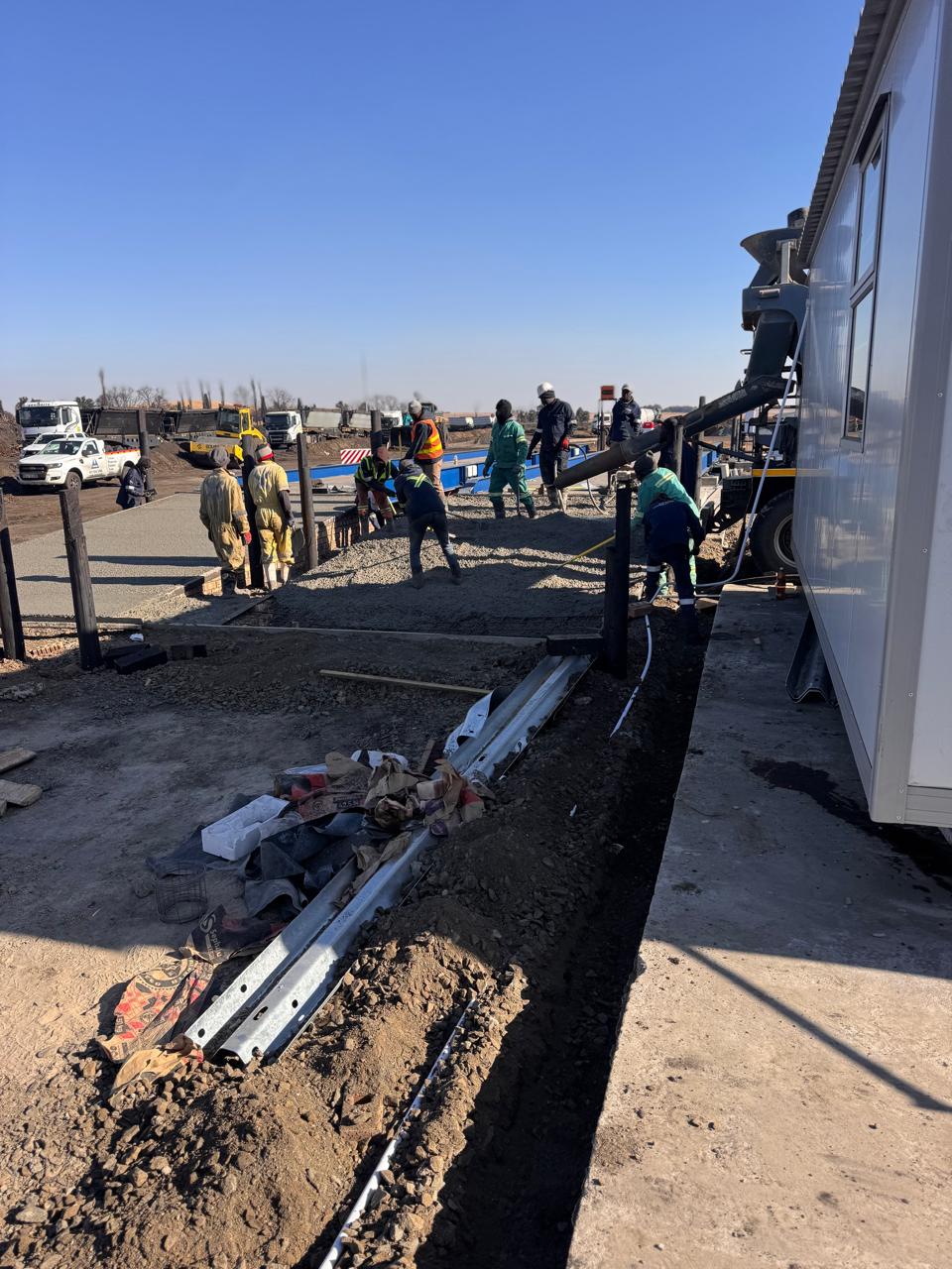 WhatsApp Image 2025-08-21 at 13.13.37(1) WhatsApp Image 2025-08-21 at 13.13.37(1)